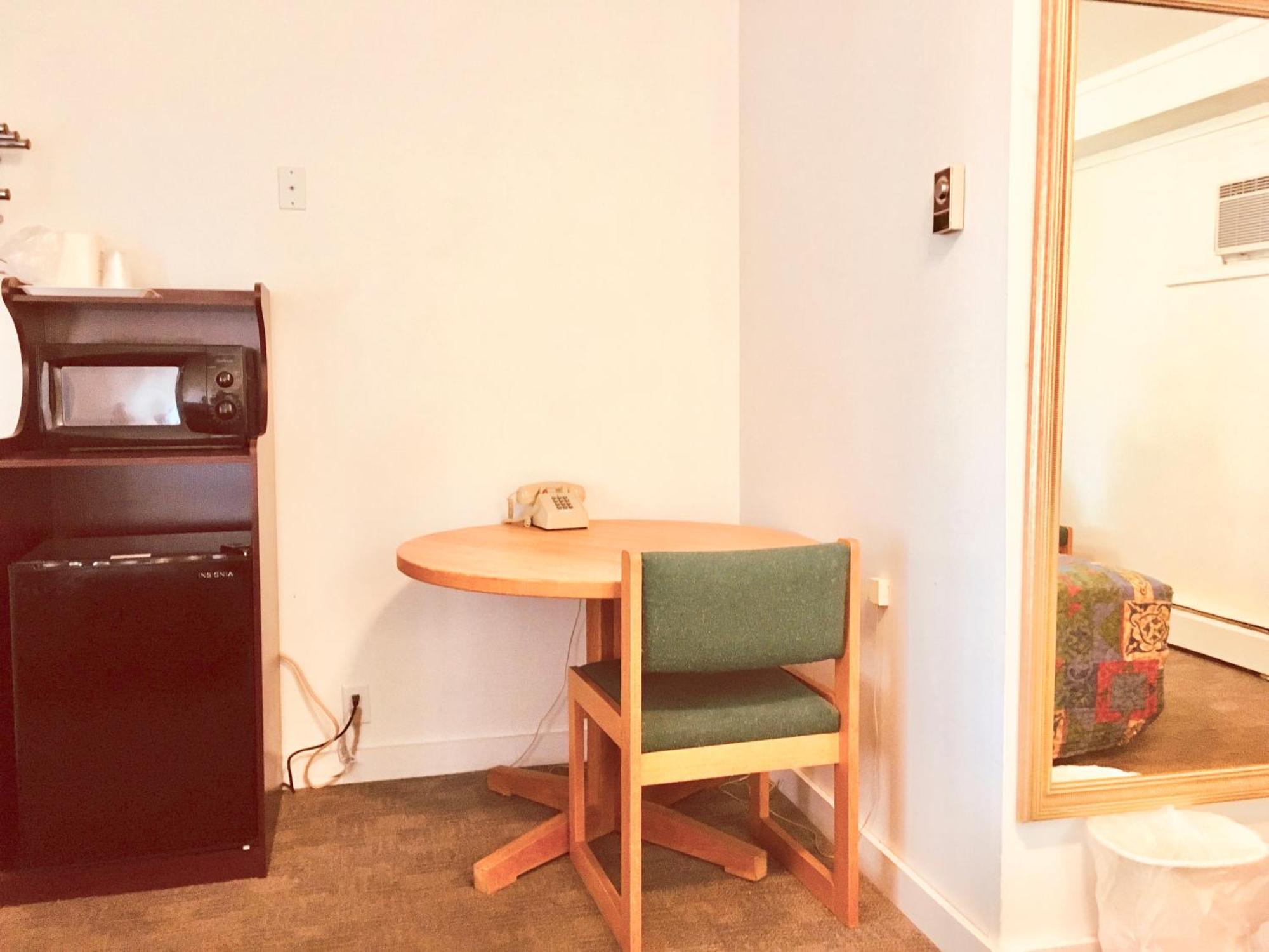 North Country American Inn Kalkaska Extérieur photo