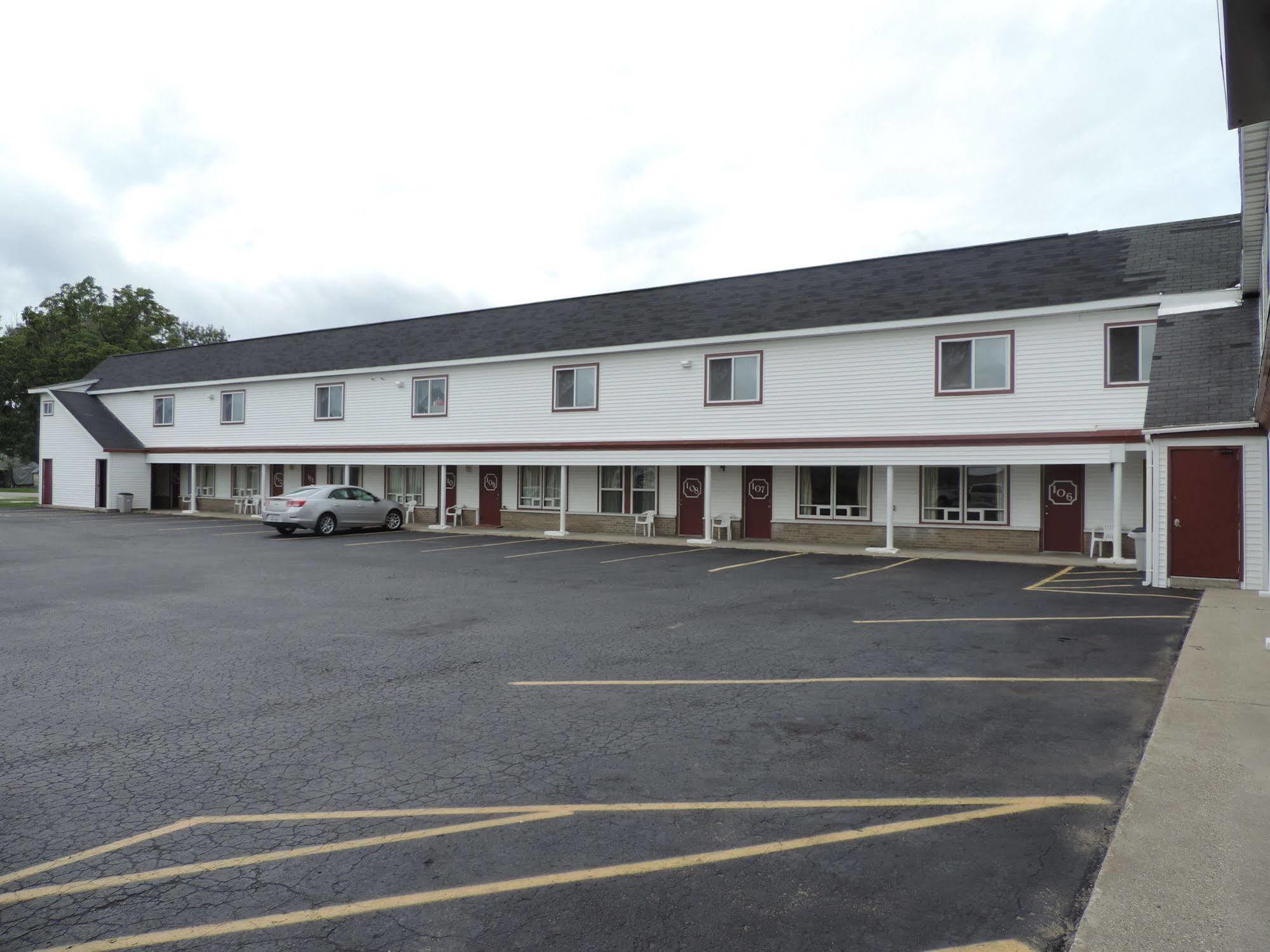 North Country American Inn Kalkaska Extérieur photo