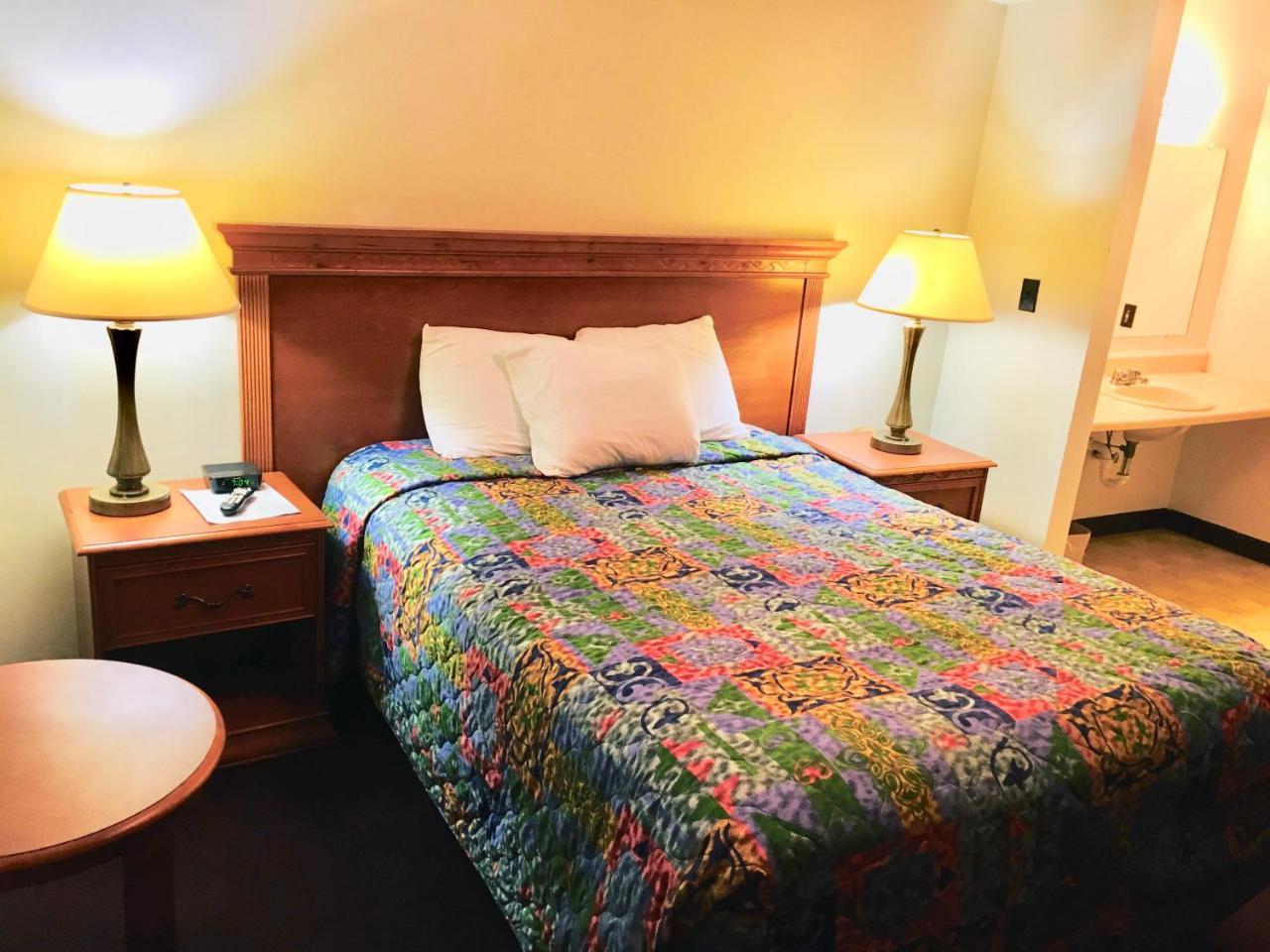 North Country American Inn Kalkaska Extérieur photo