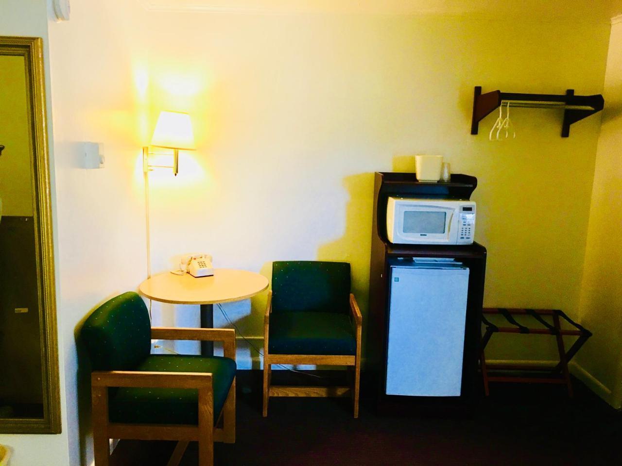 North Country American Inn Kalkaska Extérieur photo